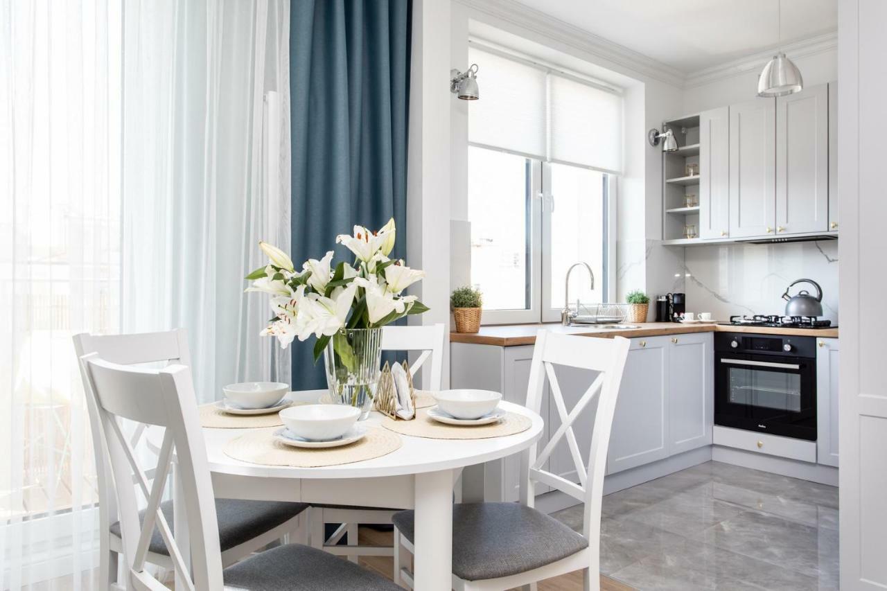 Praia Apartments - Srodmiescie Gdynia Swietojanska 2 Sypialnie Kültér fotó