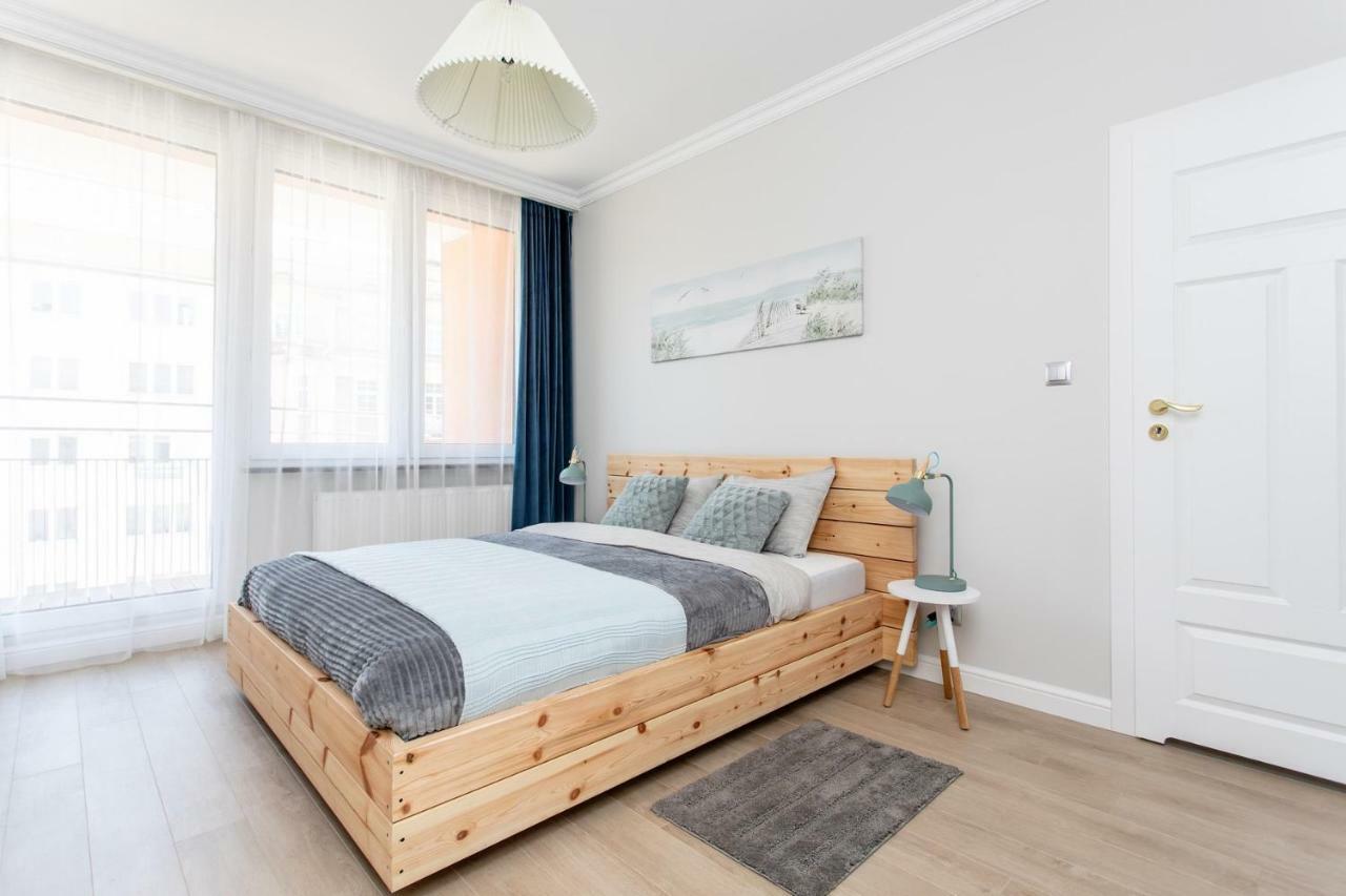 Praia Apartments - Srodmiescie Gdynia Swietojanska 2 Sypialnie Kültér fotó